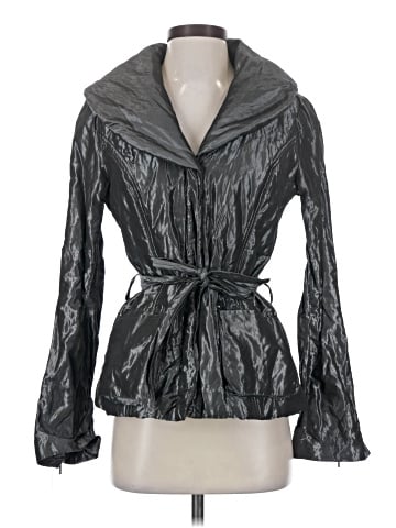 Cache Jacket (view 1)