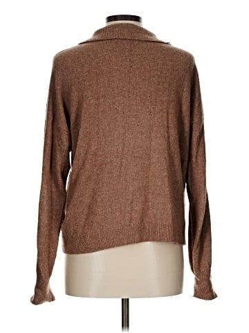 Old Navy Pullover Sweater (view 2)