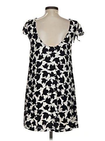 Trafaluc by Zara Casual Dress (view 2)
