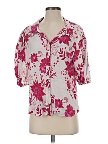 Heroes & Dreamers Short Sleeve Blouse (view 1)