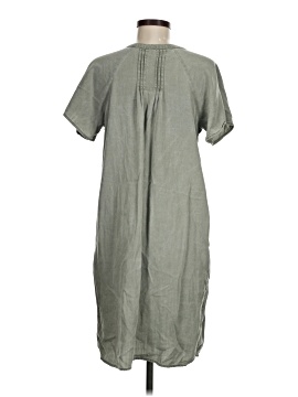 Old Navy Casual Dress (view 2)