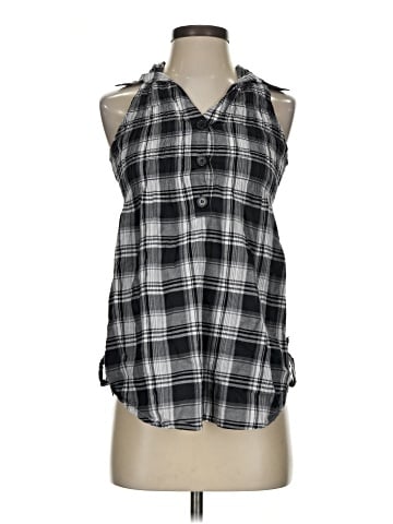 rue21 Sleeveless Button-Down Shirt (view 1)