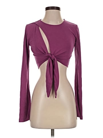 Urban Outfitters Long Sleeve T-Shirt (view 1)