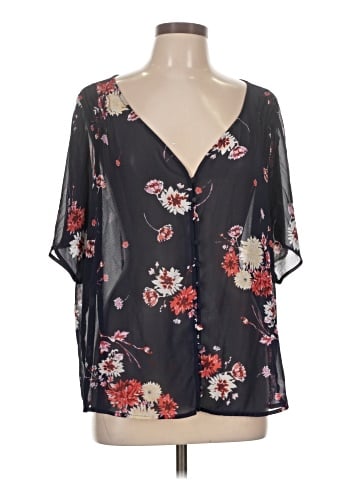 Torrid Short Sleeve Blouse (view 1)