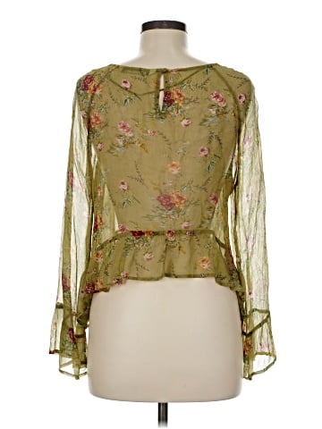 Zara 3/4 Sleeve Blouse (view 2)