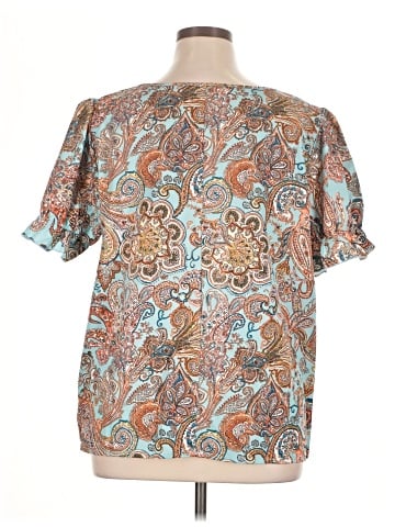 Shein Curve Short Sleeve T-Shirt (view 2)