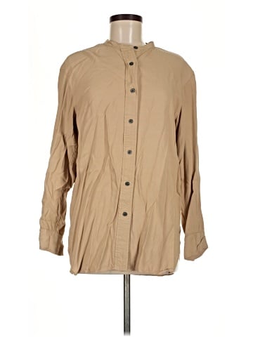 Uniqlo U 3/4 Sleeve Button-Down Shirt (view 1)