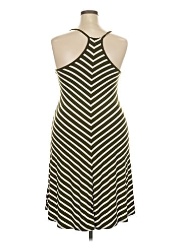 Laila Jayde Casual Dress (view 2)