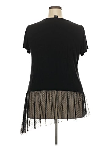 Torrid Short Sleeve Top (view 2)
