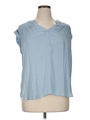 Maison d' Amelie Short Sleeve Blouse (view 1)
