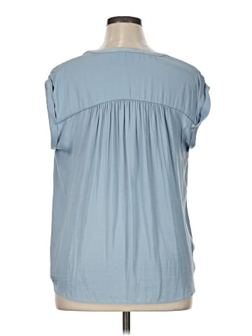 Maison d' Amelie Short Sleeve Blouse (view 2)