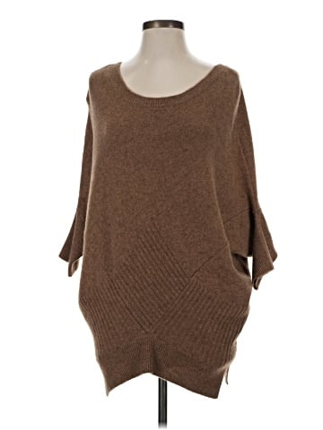 Vince. Poncho (view 1)