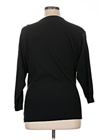 Bandolino 3/4 Sleeve Top (view 2)