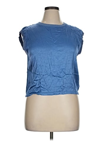 LA Made Sleeveless T-Shirt (view 1)