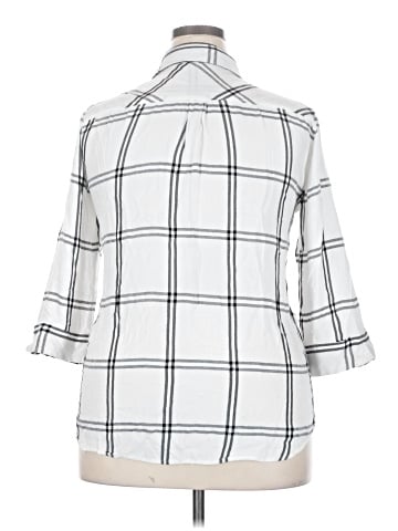 Gameday couture 3/4 Sleeve Button-Down Shirt (view 2)