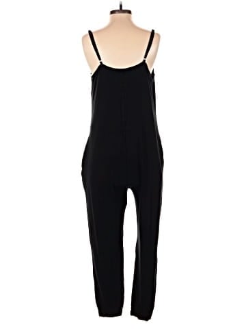 colsie Jumpsuit (view 2)