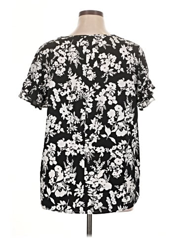 Lane Bryant Short Sleeve Blouse (view 2)