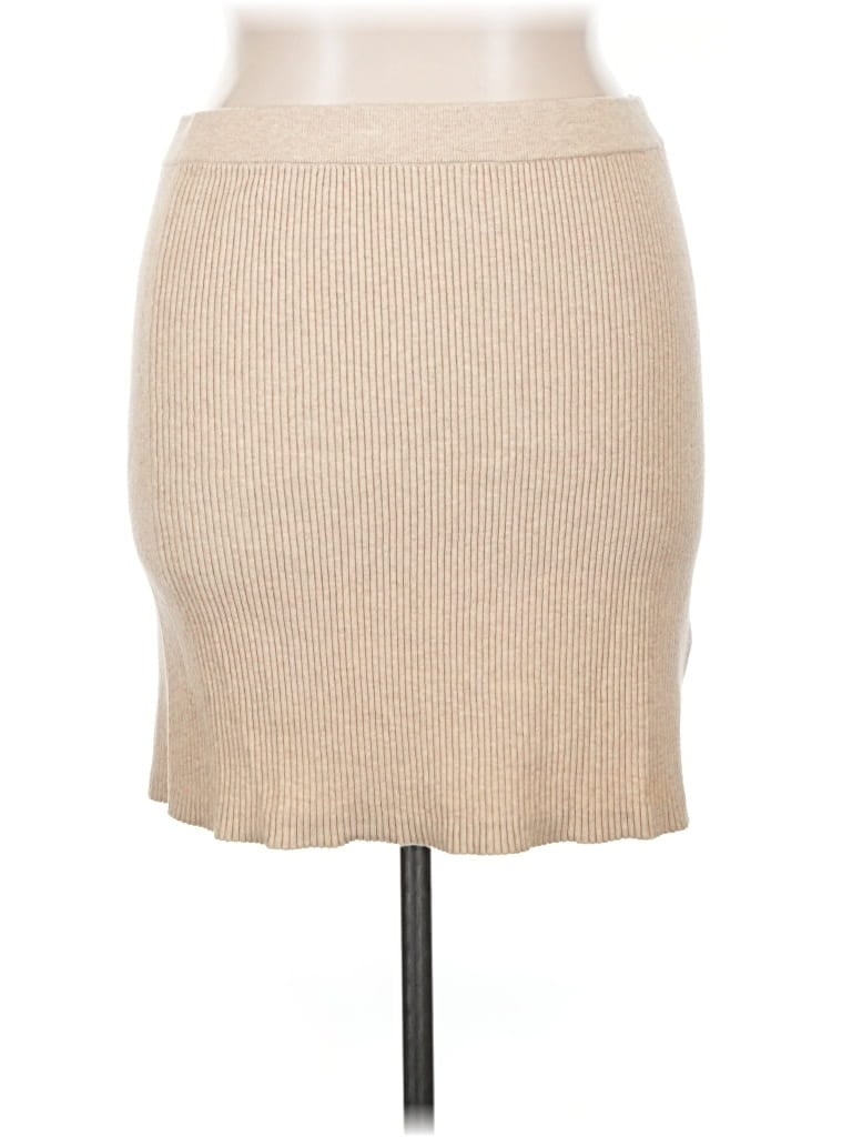 Pre-owned Old Navy Casual Skirt In Tan