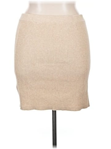Old Navy Casual Skirt (view 2)