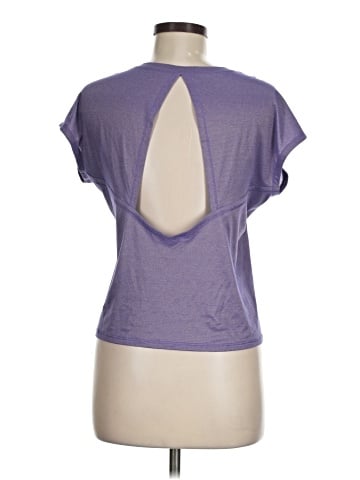 Lululemon Athletica Short Sleeve T-Shirt (view 2)