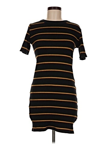Trafaluc by Zara Casual Dress (view 1)