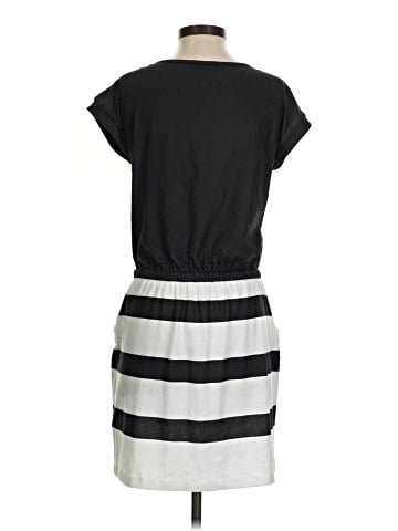 Ofeefan Casual Dress (view 2)