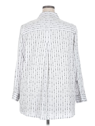 Velvet Heart 3/4 Sleeve Button-Down Shirt (view 2)