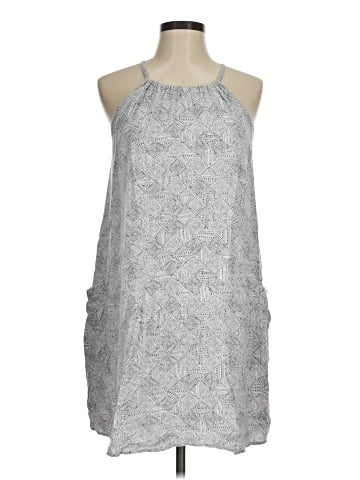 Old Navy Casual Dress (view 1)