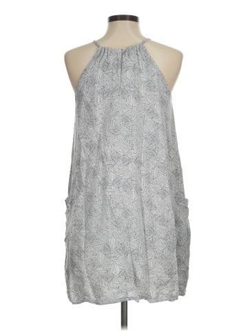 Old Navy Casual Dress (view 2)