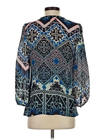 Leifsdottir 3/4 Sleeve Silk Top (view 2)