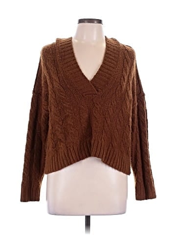 American Eagle Outfitters Pullover Sweater (view 1)