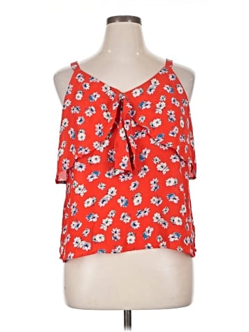 Eyeshadow Sleeveless Blouse (view 1)
