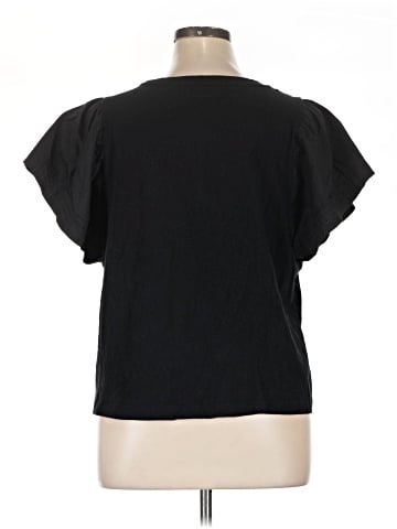 Old Navy Short Sleeve T-Shirt (view 2)