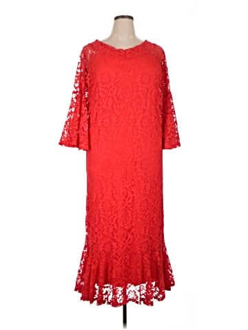 The Pyramid Collection Cocktail Dress (view 1)