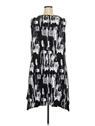 Tahari Casual Dress (view 2)