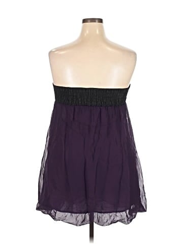 Xhilaration Sleeveless Top (view 2)
