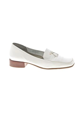 Etienne Aigner Flats (view 1)