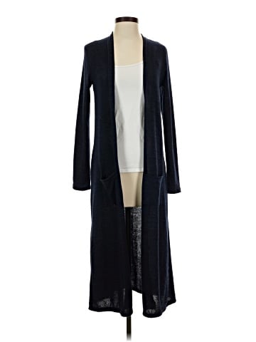 Agnes & Dora Cardigan (view 1)