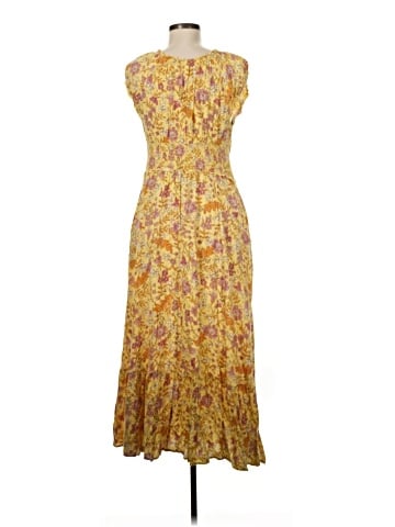 Old Navy Casual Dress (view 2)