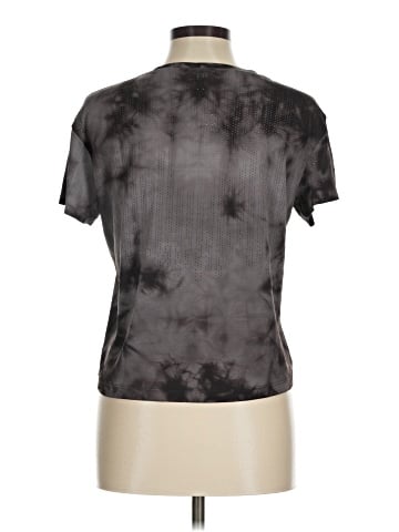 Lululemon Athletica Short Sleeve T-Shirt (view 2)