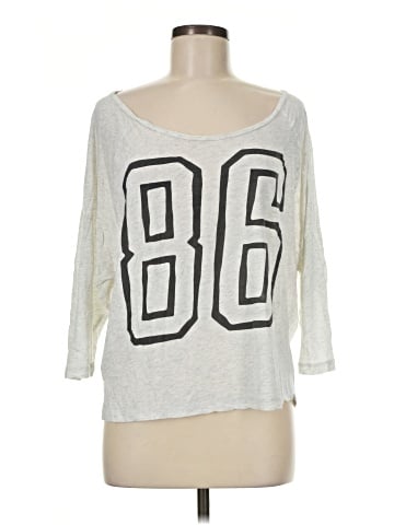 Victoria's Secret 3/4 Sleeve T-Shirt (view 1)
