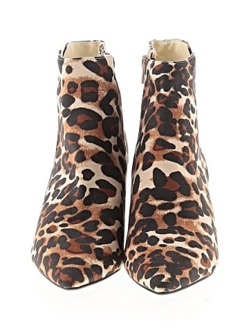 Journee Collection Ankle Boots (view 2)