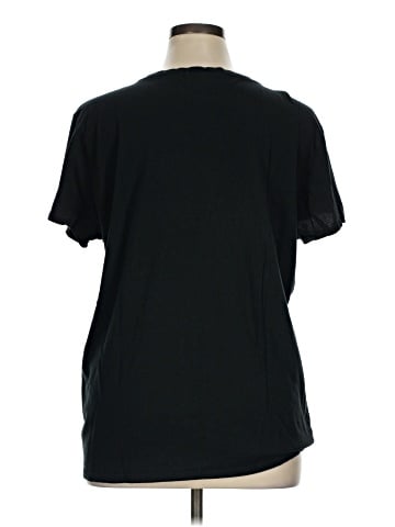 Derek Heart Short Sleeve T-Shirt (view 2)