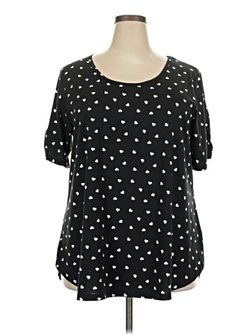 Lularoe Short Sleeve T-Shirt (view 1)