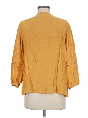 wonderly 3/4 Sleeve Blouse (view 2)