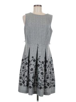 Liz Claiborne Casual Dress (view 1)