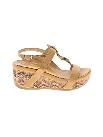 BUSSOLA Wedges (view 1)