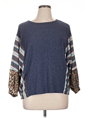 Lovely Melody 3/4 Sleeve Top (view 1)