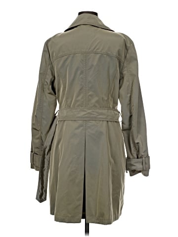 Burberry Vintage Trenchcoat (view 2)