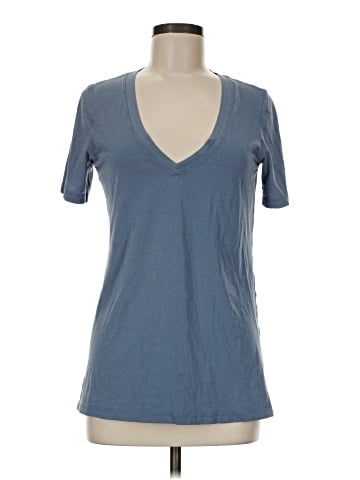 Lululemon Athletica Short Sleeve T-Shirt (view 1)